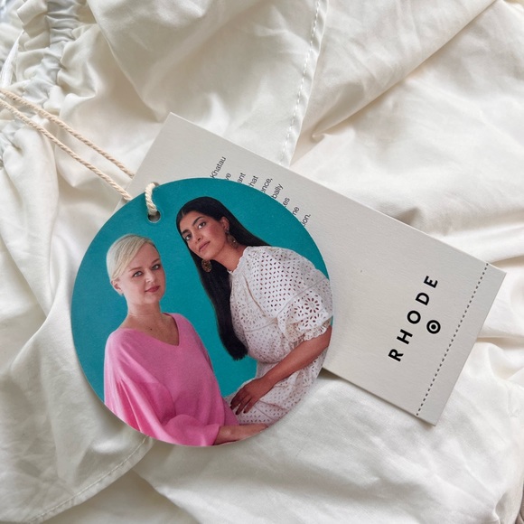 RHODE x Target one should dress - Picture 3 of 3